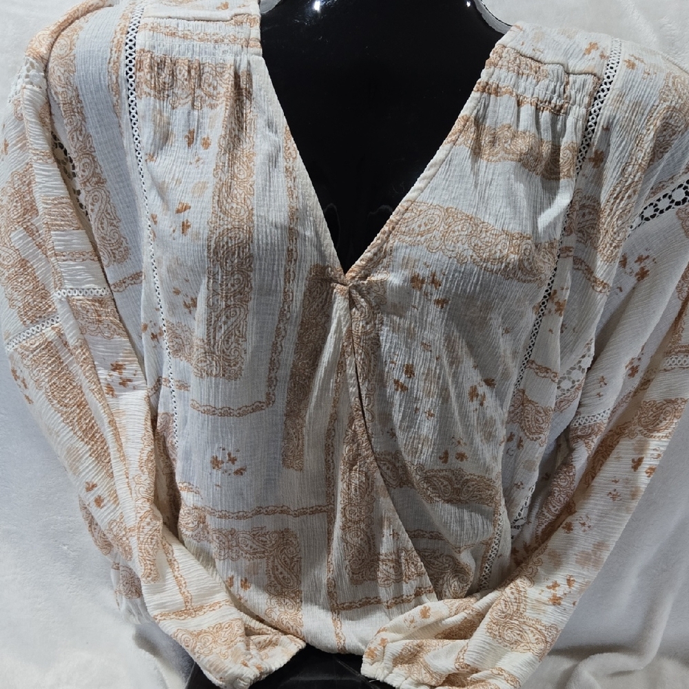 BKE Cream and Brown Patterned Blouse